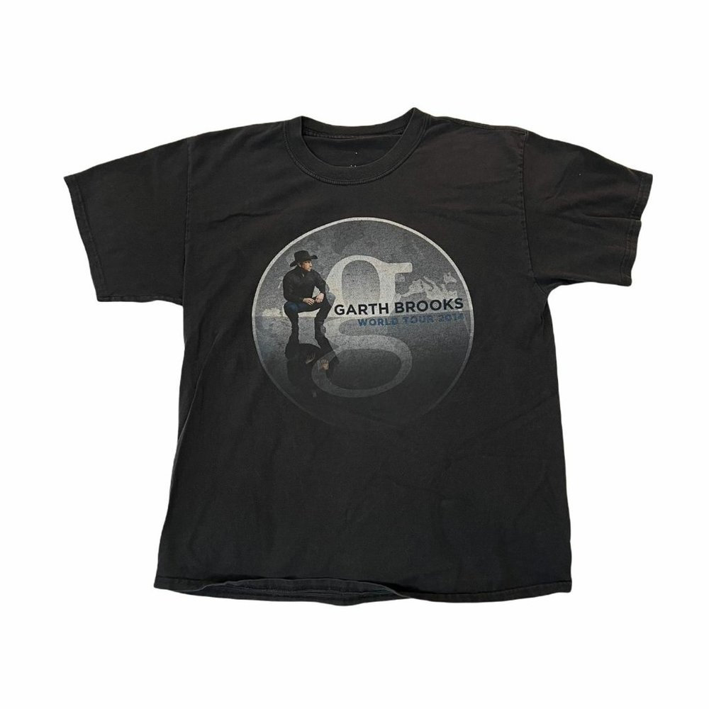 Garth Brooks - 2014 Tour Logo (L) Vintage T-Shirt